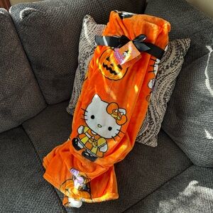 Hello Kitty Halloween Fall 2024 60x70” Orange Candy Corn Pumpkin Throw Blanket